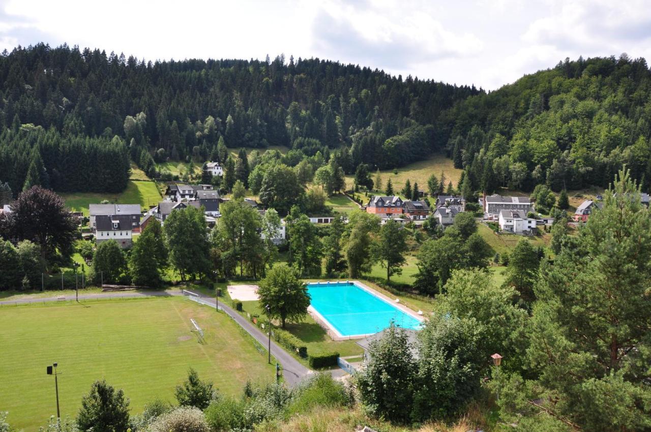 Waldhotel Feldbachtal نويهاوس آم رنفيغ المظهر الخارجي الصورة