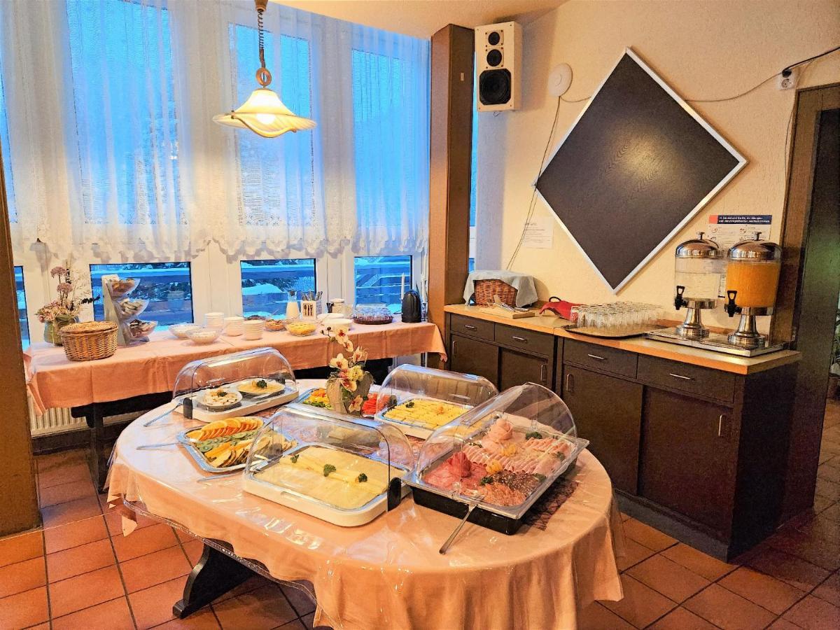Waldhotel Feldbachtal نويهاوس آم رنفيغ المظهر الخارجي الصورة